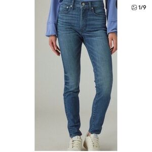Lucky Brand Bridgette Skinny High Rise (10”) Size 6/28  5 Pockets  Blue Jeans.